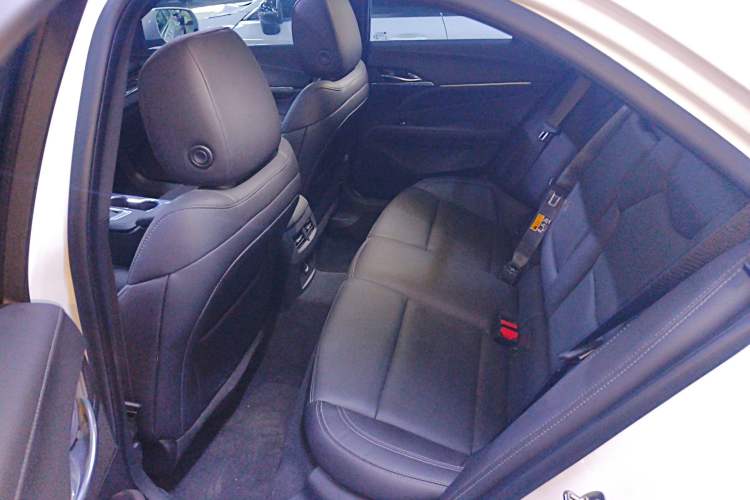 Used Cadillac CT4 2023 28T Luxury Version
