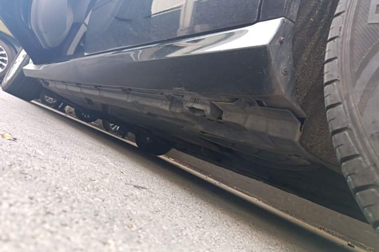 Used Mercedes-Benz R-Class 2014 R 320 4MATIC Business Model