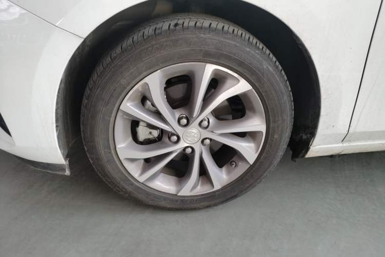 Used Buick Verano 2023 Pro Le Yi Edition
