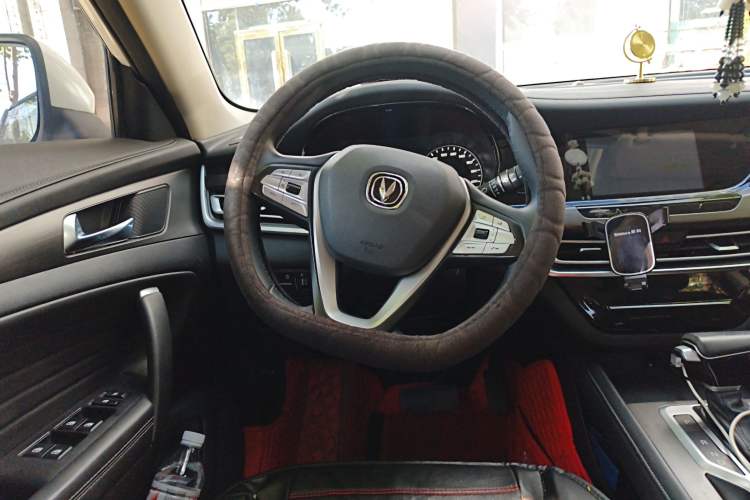 Used Changan CS35PLUS 2019 1.4T DCT Chuanlian Blue Whale Edition