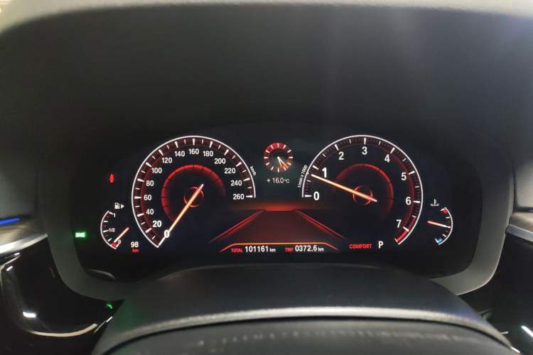 Used BMW 5 Series 2019 Facelifted 530Li Leading Edition Luxury Package
