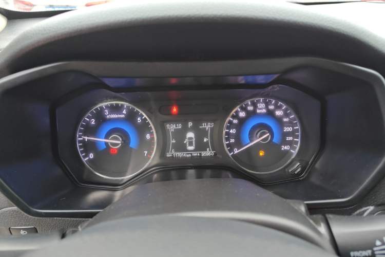 Used Dongfeng Fengon 580 2017 1.5T CVT Smart Connectivity Model
