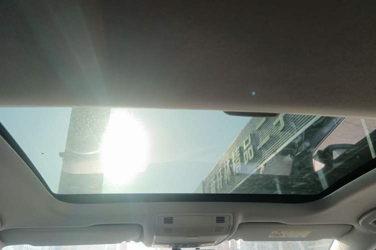 Used Volkswagen Golf 2017 230TSI Automatic Comfort Edition – Celebrating Milestone of One Million Units
