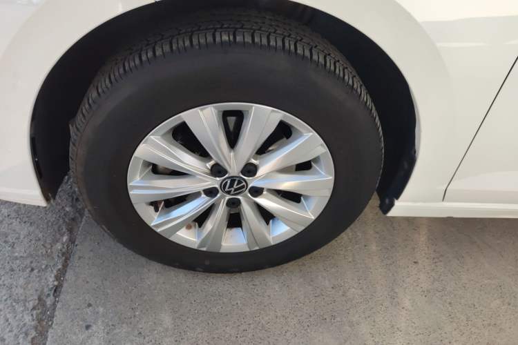 Used Volkswagen Lavida 2023 New Rui 1.5L Automatic New Yi Edition