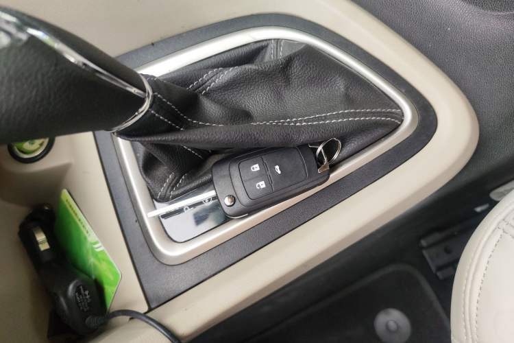 Used Buick GT 2015 15N Automatic Elite Version
