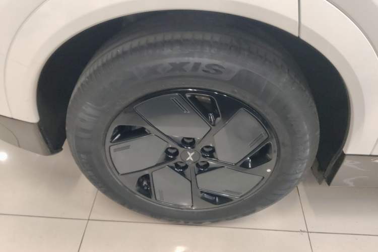 Used XPeng G6 2025 625 Long-Range Max Flagship Edition
