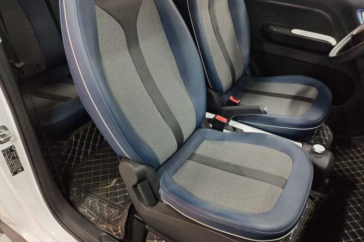 Used Wuling Hongguang MINIEV 2022 GAMEBOY 200km Gaming Edition with Lithium Iron Phosphate
