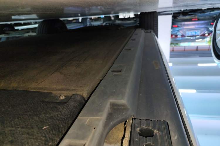 Used Hongqi E-HS9 2021 460 km Range Flagship Edition Six-Seater
