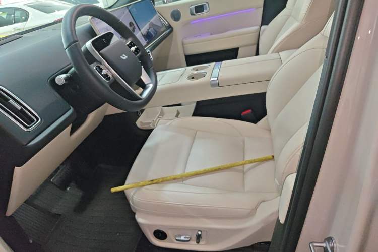 Used Li Auto L6 2024 Max
