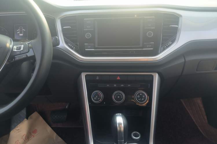 Used Volkswagen T-ROC 2020 280TSI DSG Two-Wheel-Drive Elite Version
