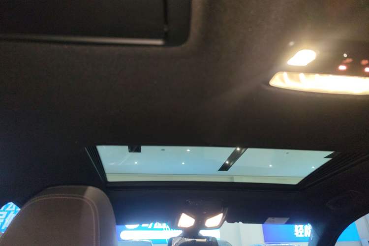 Used BMW 5 Series 2019 Restyled 525Li M Sport Package
