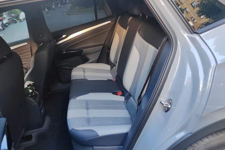 Used Volkswagen ID.4 CROZZ 2025 Pure Edition
