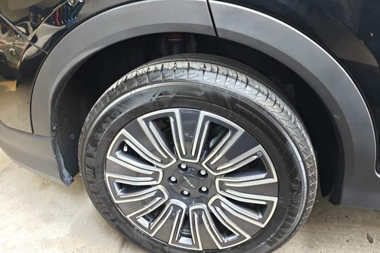 Used JETOUR X70 PLUS 2025 1.5T Luxury Dynamic Edition 5 Seats
