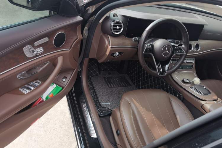 Used Mercedes-Benz E-Class 2023 Updated E 300 L Fashion Edition