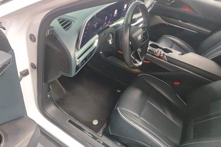 Used Cadillac LYRIQ 2022 Rear-Drive Long-Range Prestige Edition