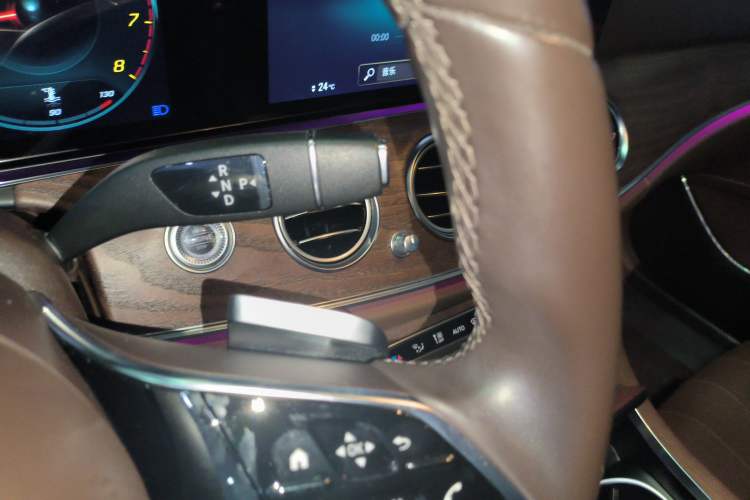 Used Mercedes-Benz E-Class 2022 Updated E 300 L Luxury Edition
