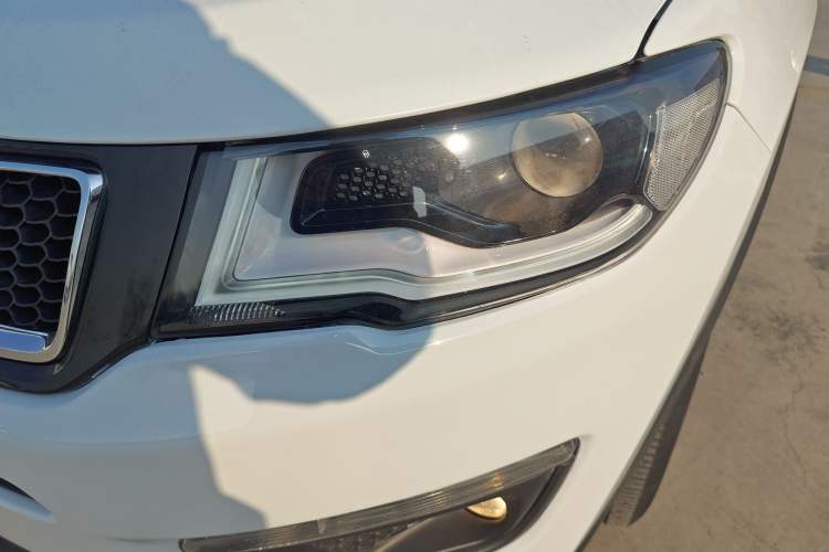 Used  Compass 2017 200T Automatic Family Edition