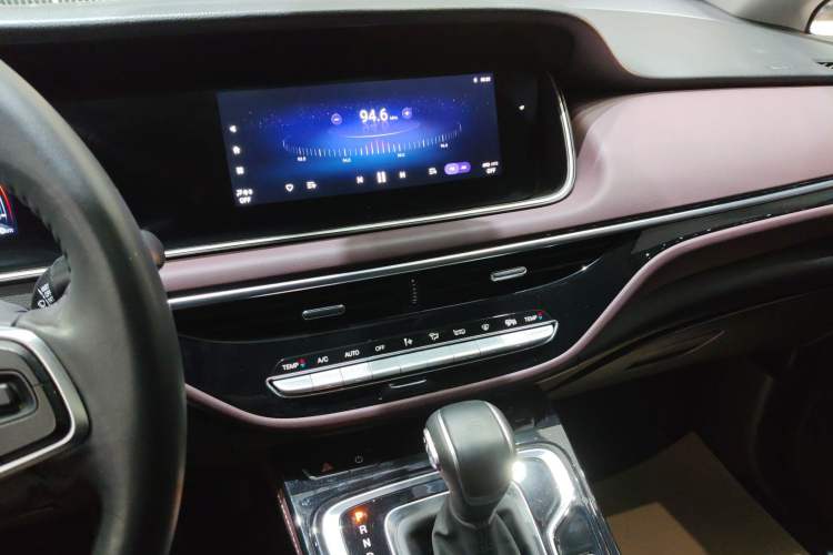 Used GAC Trumpchi M6 2023 PRO 270T DCT Luxury Edition