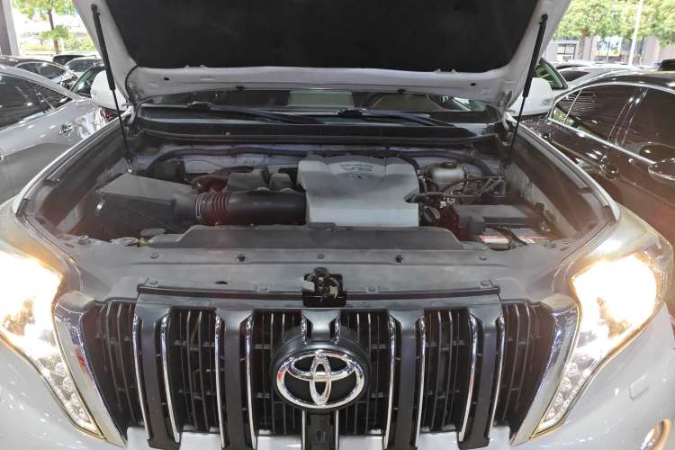 Used Toyota Prado 2016 3.5L Automatic TX-L
