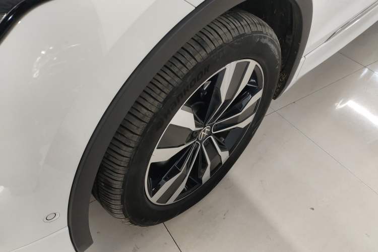 Used Volkswagen Tiguan L 2023 330TSI Automatic Two-Wheel Drive R-Line Enjoyment Edition