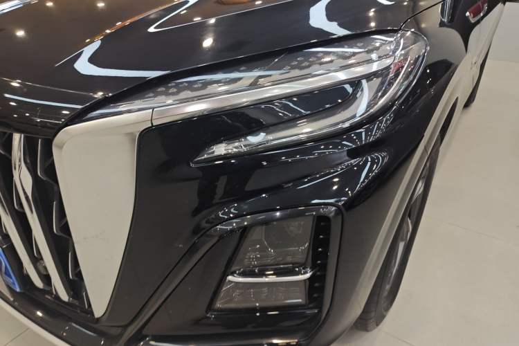 Used Hongqi HS3 2023 1.5T Two-Wheel Drive Shanwei Edition
