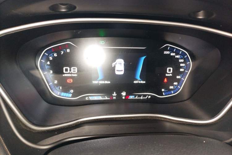 Used Geely Auto Vision X6 2018 1.8L Manual 4G Connect Luxury Edition