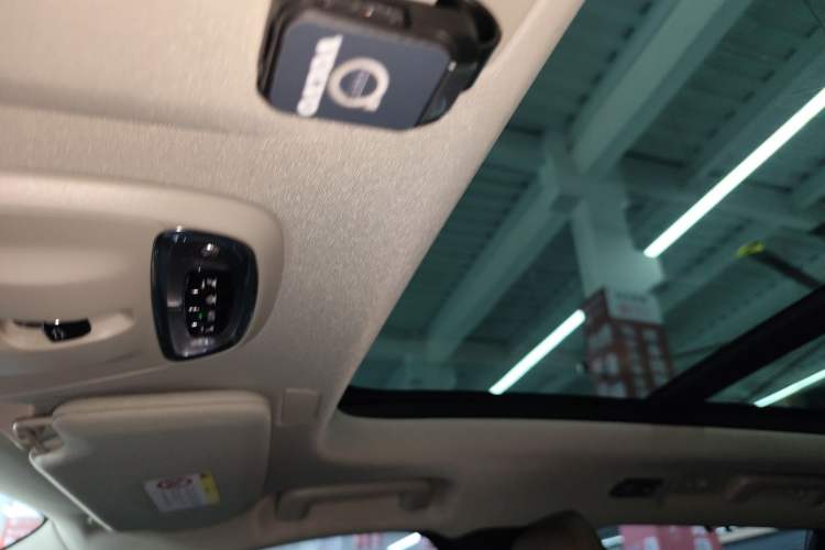 Used Volvo XC90 New Energy 2019 E-Drive Hybrid T8 Prestige 7-Seater China VI Standard