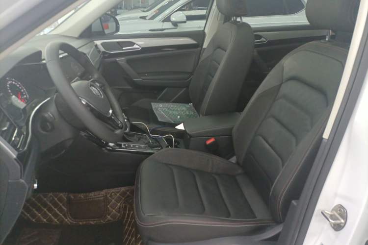 Used Volkswagen Tayron 2020 330TSI Two-Wheel Drive Luxury Smart Connectivity Version