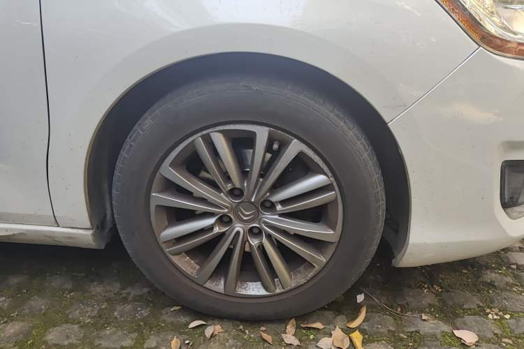 Used Citroen C4L 2014 1.8L Intelligent Drive Automatic Enjoyment Model
