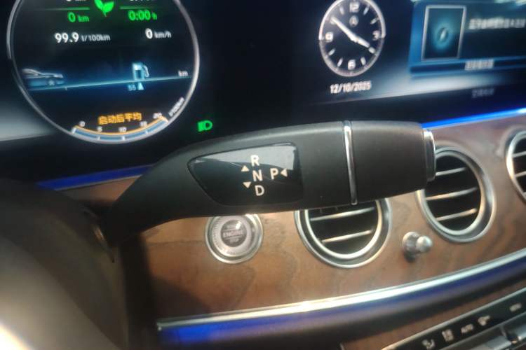 Used Mercedes-Benz E-Class 2019 E 260 L
