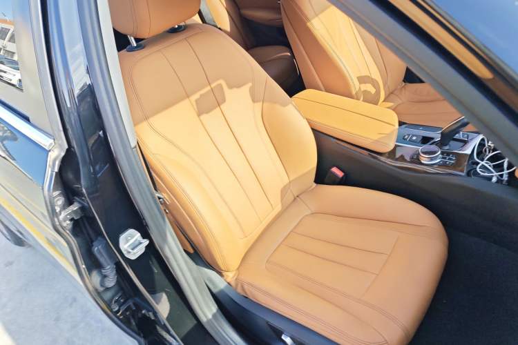 Used BMW 5 Series 2018 528Li Launch Special Edition
