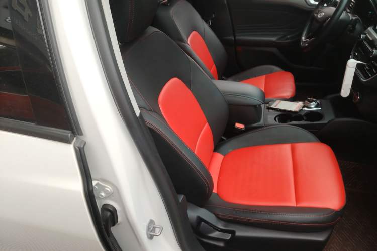 Used Ford Focus 2020 Sedan EcoBoost 180 Automatic Trend Edition
