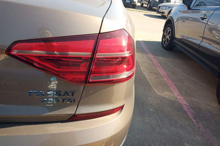Used Volkswagen Passat 2016 280TSI DSG Prestige Edition
