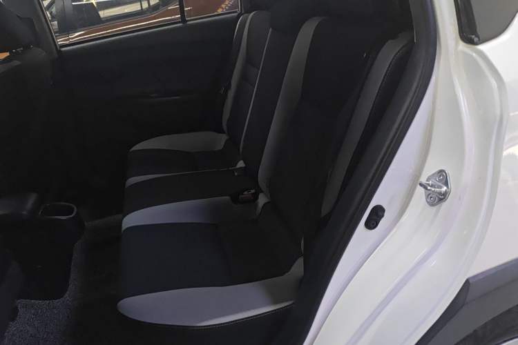 Used Toyota YARiS L 2021 X-Trail 1.5L CVT Leading Edition
