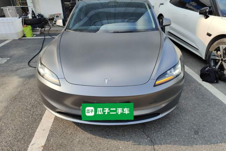 Used Tesla Model 3 2023 Rear-Wheel-Drive Version
