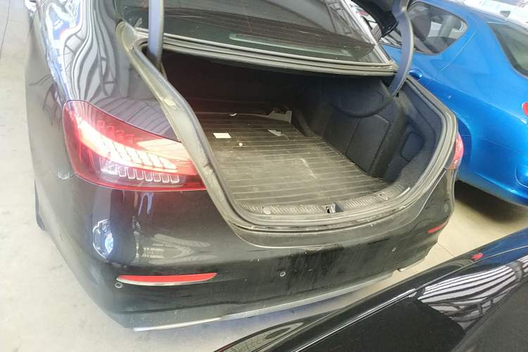 Used Mercedes-Benz E-Class 2021 Restyled E 300 L Sport Luxury Edition
