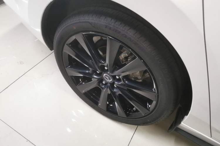 Used Mazda Mazda 3 Axela 2023 2.0L Automatic ZhiZhen Edition