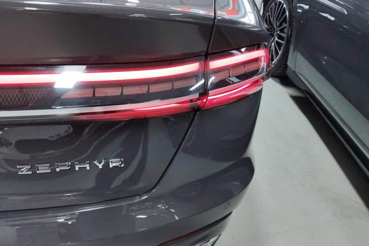 Used Lincoln Z 2022 iXiang Zunyi Edition
