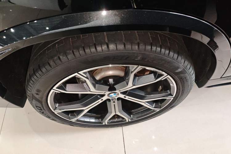 Used BMW X5 2023 xDrive 30Li Luxury M Sport Night Edition Package
