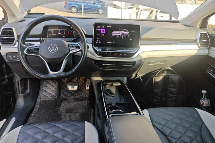 Used Volkswagen ID.6 CROZZ 2022 Long-Range PRO Edition
