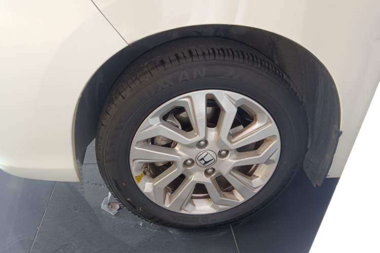 Used Honda Fit 2018 1.5L CVT Comfort Sunroof Version