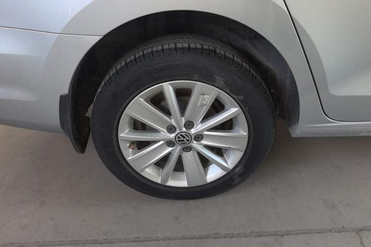 Used Volkswagen Jetta 2015 Value Edition 1.6L Automatic Comfort Version
