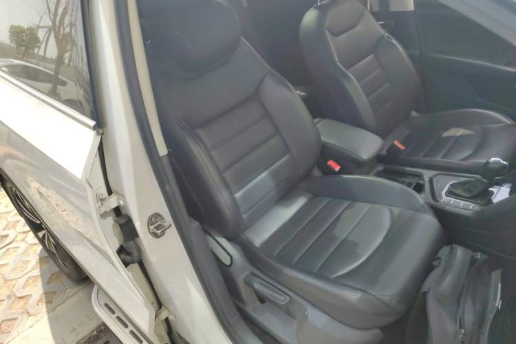 Used Volkswagen Tharu 2021 280TSI Two-Wheel-Drive Luxury Plus Edition
