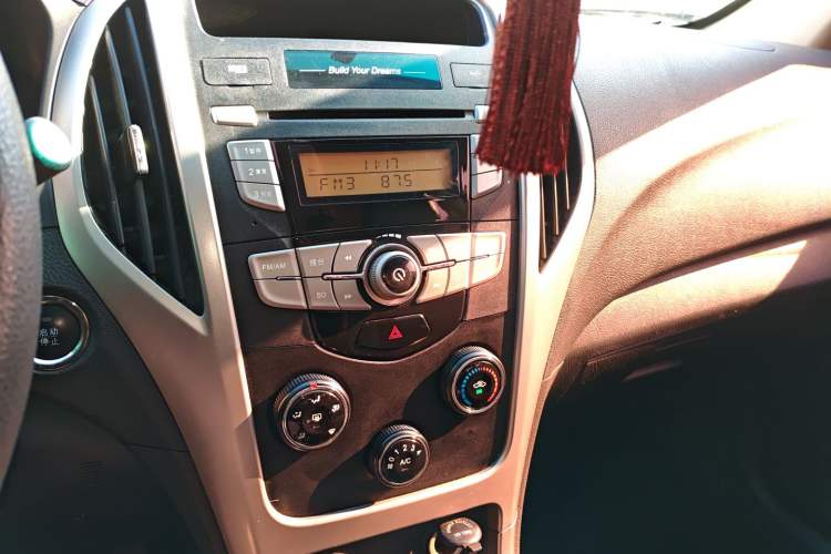 Used BYD F3 2015 Energy-Saving Edition 1.5L Manual Luxury Model