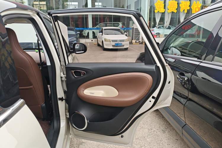 Used Wuling Bingo 2024 333 km Enjoyment Version
