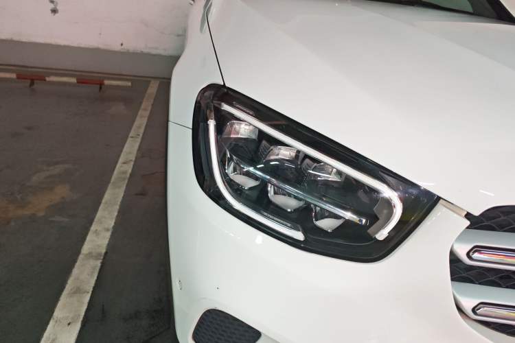 Used Mercedes-Benz GLC 2020 GLC 260 L 4MATIC Dynamic Model