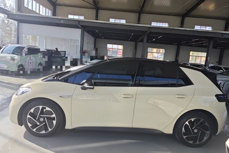 Used Volkswagen ID.3 2023 Pure Smart Edition