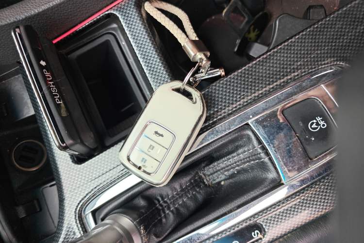 Used Honda Spirior 2015 2.4L Prestige Edition
