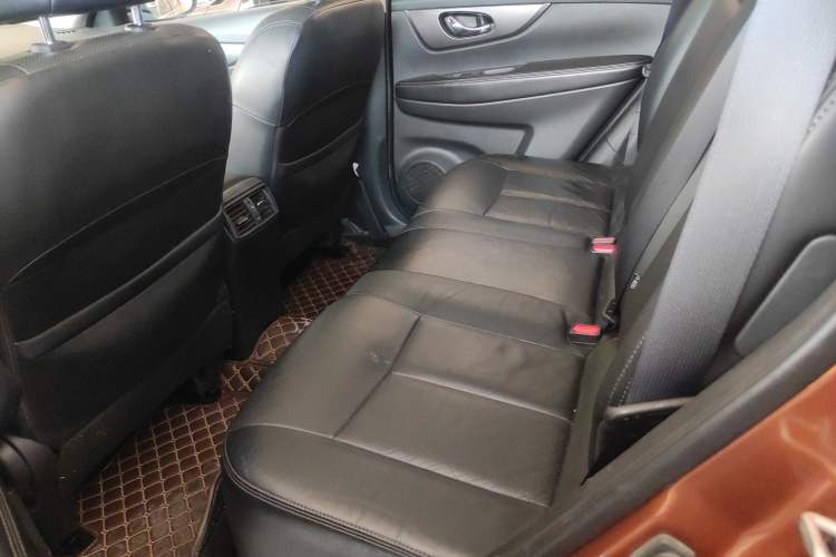 Used Nissan X-Trail 2014 2.0L CVT Comfort Edition 2WD