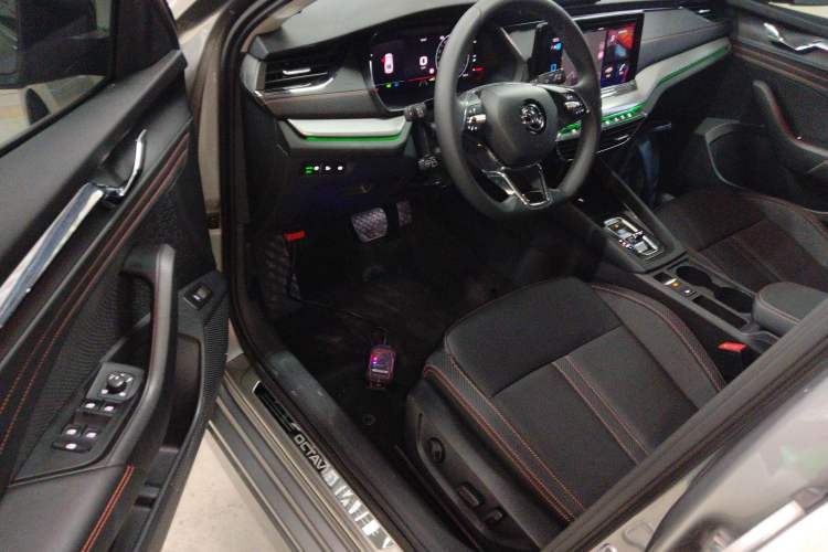 Used Skoda Octavia 2021 PRO TSI280 DSG Flagship Edition
